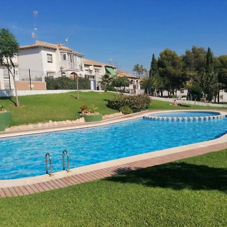Apartament Casa Del Gato Rojo , Communal Swimming Pool , Terrace With Barbecue Torrevieja Exterior photo