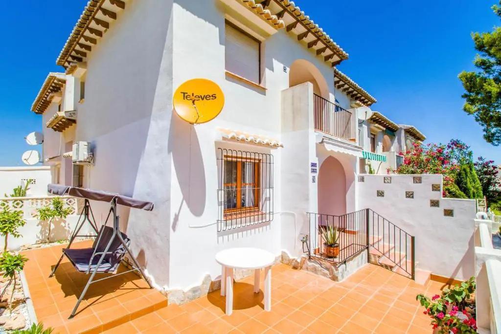 Apartament Casa Del Gato Rojo , Communal Swimming Pool , Terrace With Barbecue Torrevieja Exterior photo